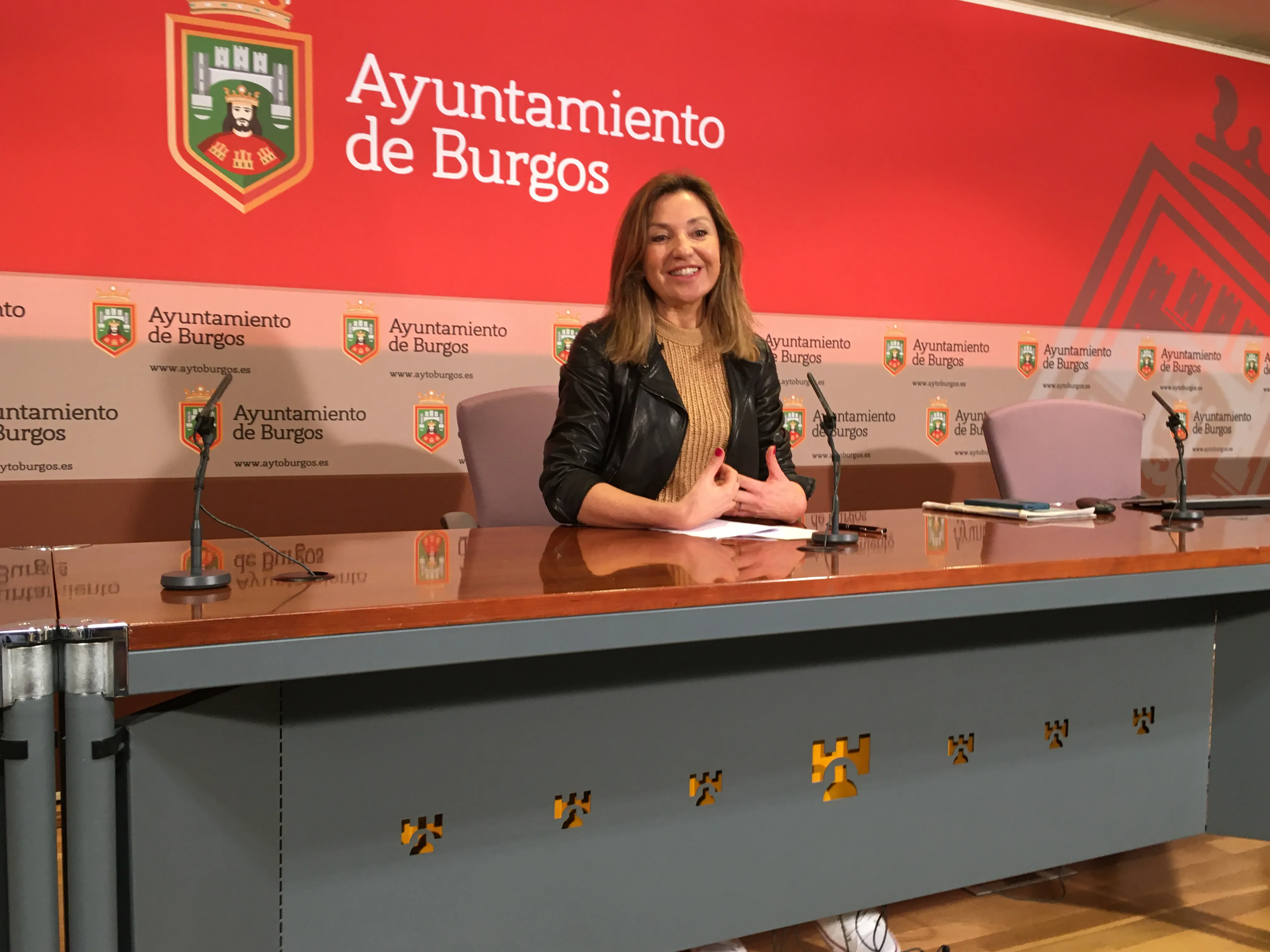 Blasco exige a De la Rosa que se explique sobre la Ordenanza de Bajas Emisiones y el Carril Bici de la calle Vitoria