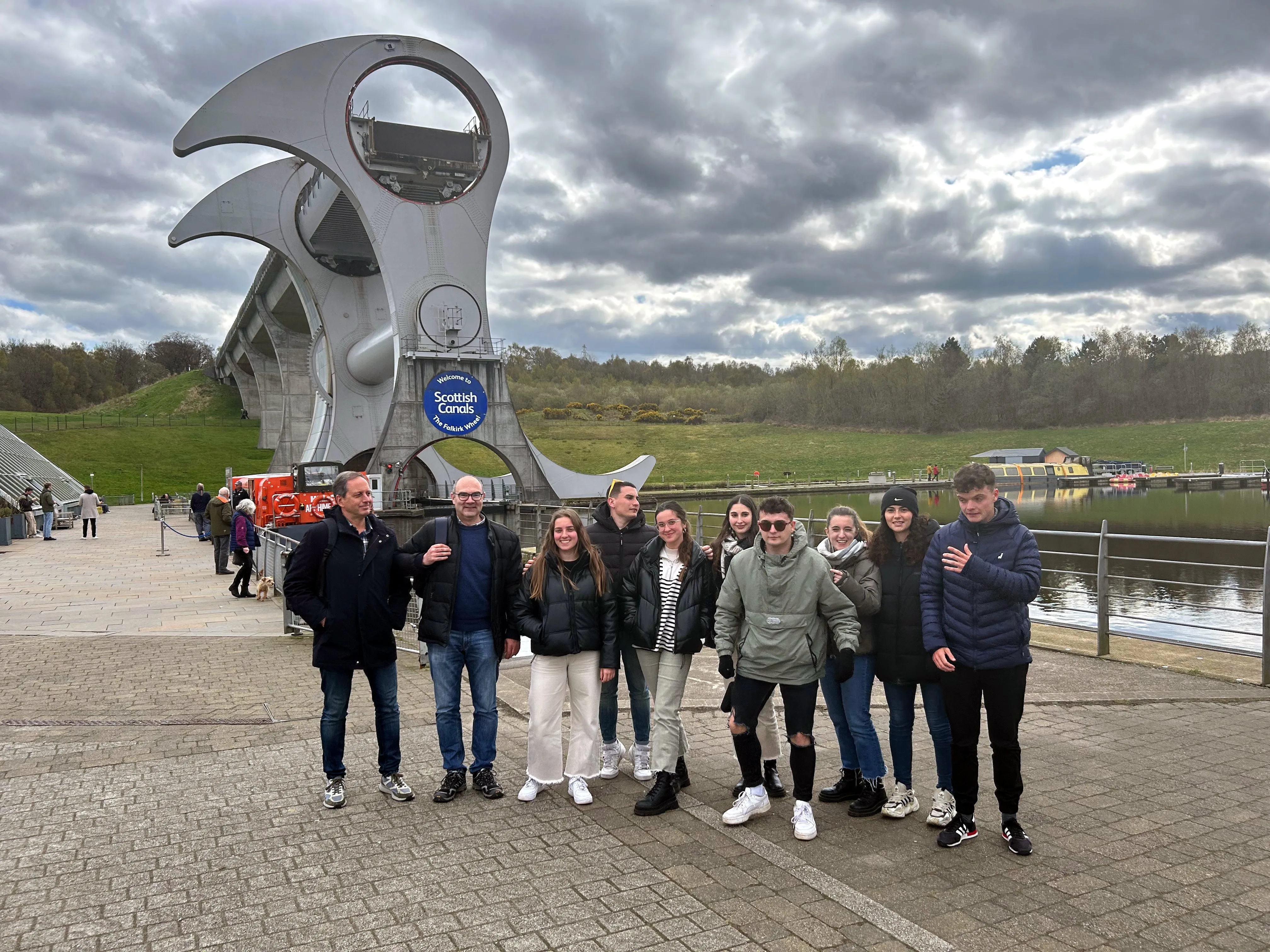 Alumnos de la EPS participan en la Semana Internacional de Ingeniería Civil y Arquitectura Técnica de Edimburgo