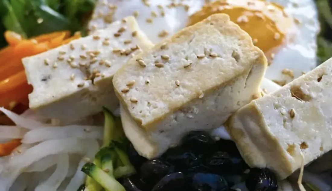 Alerta por presencia de fragmentos metálicos en tofu distribuido en Castilla y León
