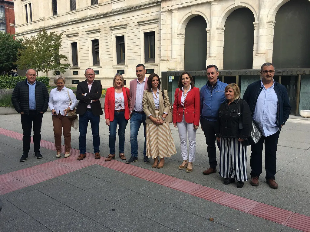 El PSOE presenta en la Junta Electoral sus candidaturas al Congreso y al Senado para el 23 de julio
