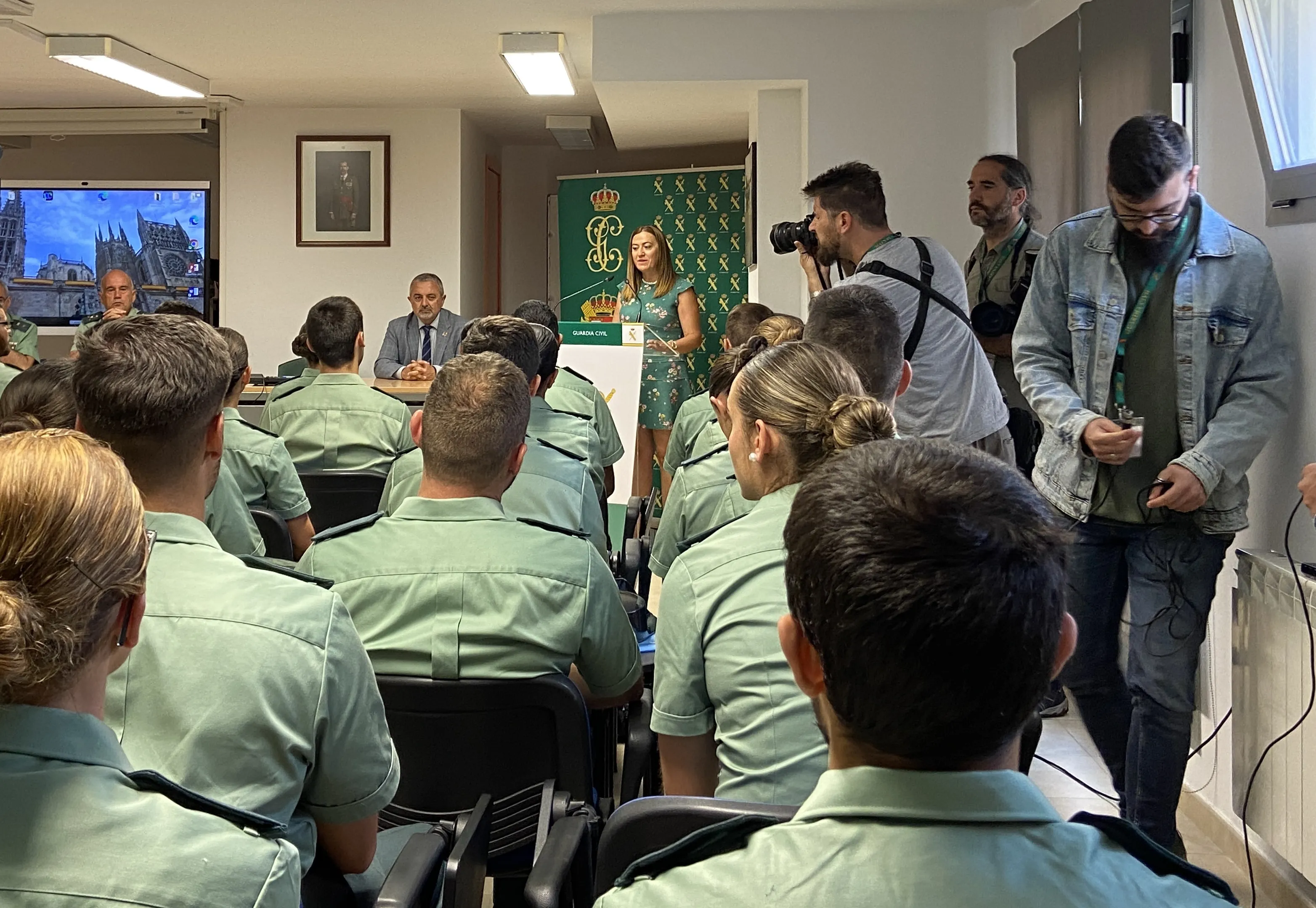 Virginia Barcones anuncia que durante este mes se incorporarán 50 guardias civiles en prácticas a los cuarteles de Burgos