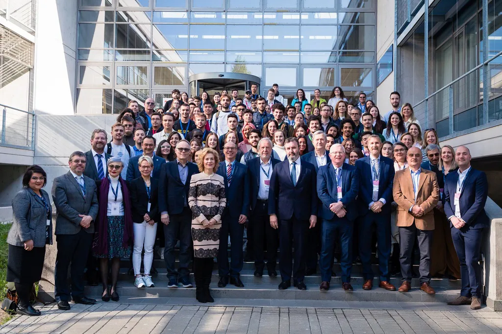 RUN-EU obtiene nueva financiación en la convocatoria Erasmus+ 2023 para universidades europeas