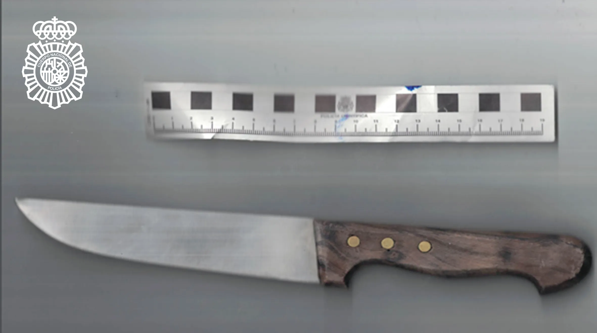 Detenido en Aranda por amenazar con un cuchillo de 15 cms al dueño de un bar