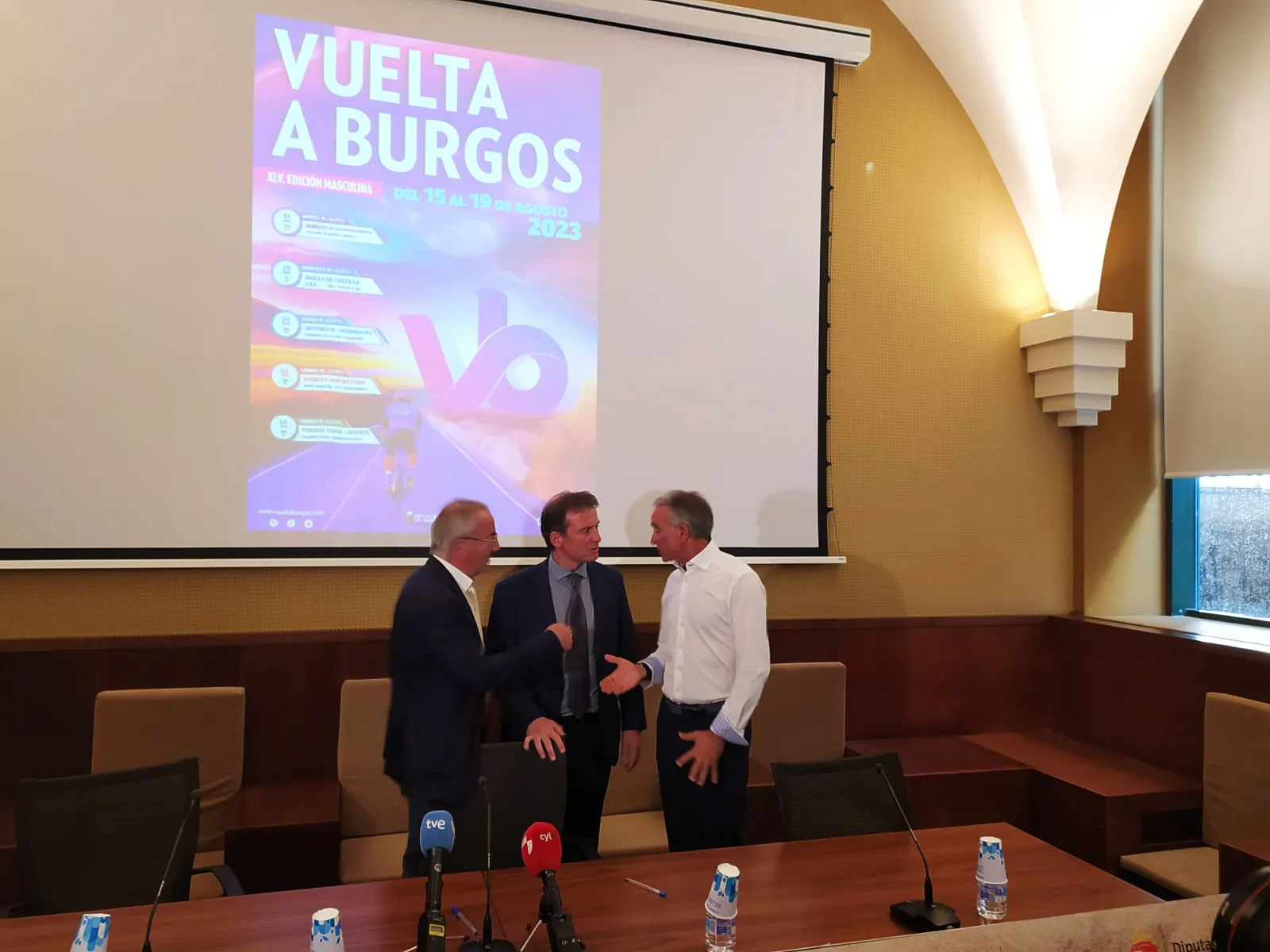 La Diputación presenta la 44º Edición de la Vuelta Ciclista a Burgos