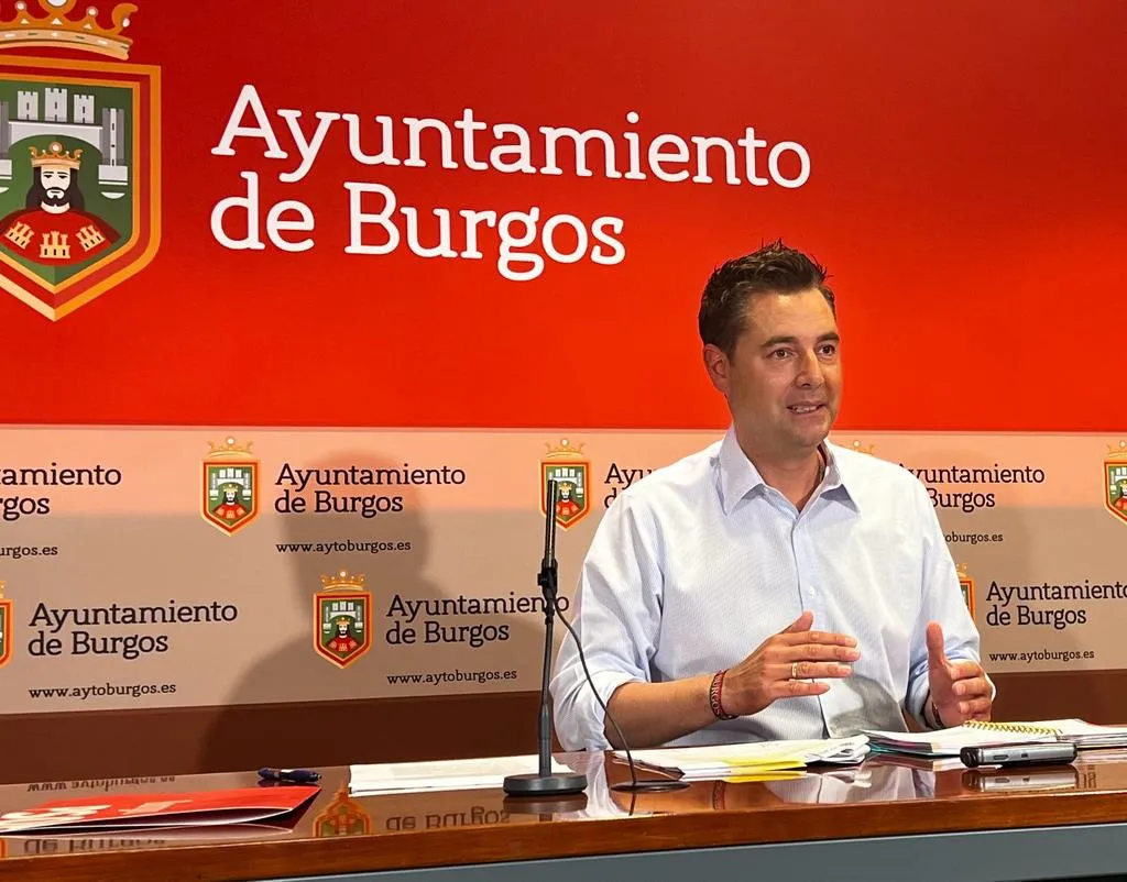 El PSOE exige al bipartito PP-VOX que convoque al Consejo Social de la ciudad