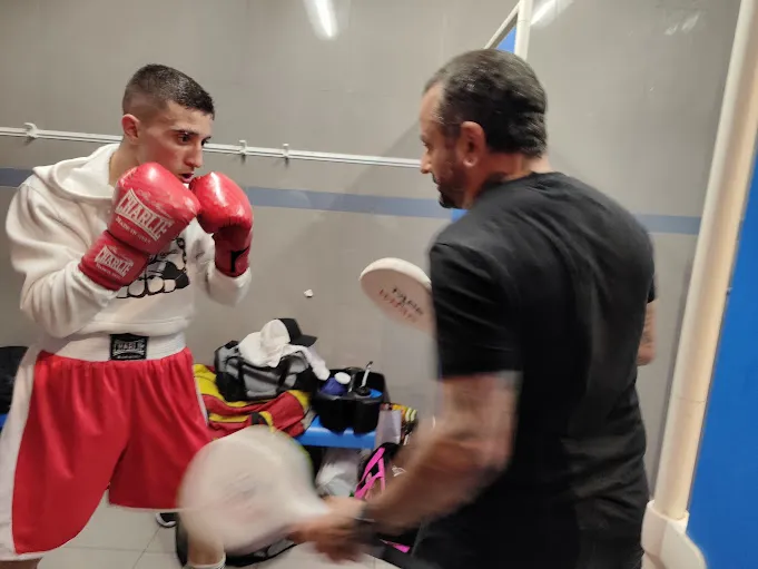 El boxeador burgalés Endika Gómez debutará profesionalmente el 8 de septiembre en Anduva