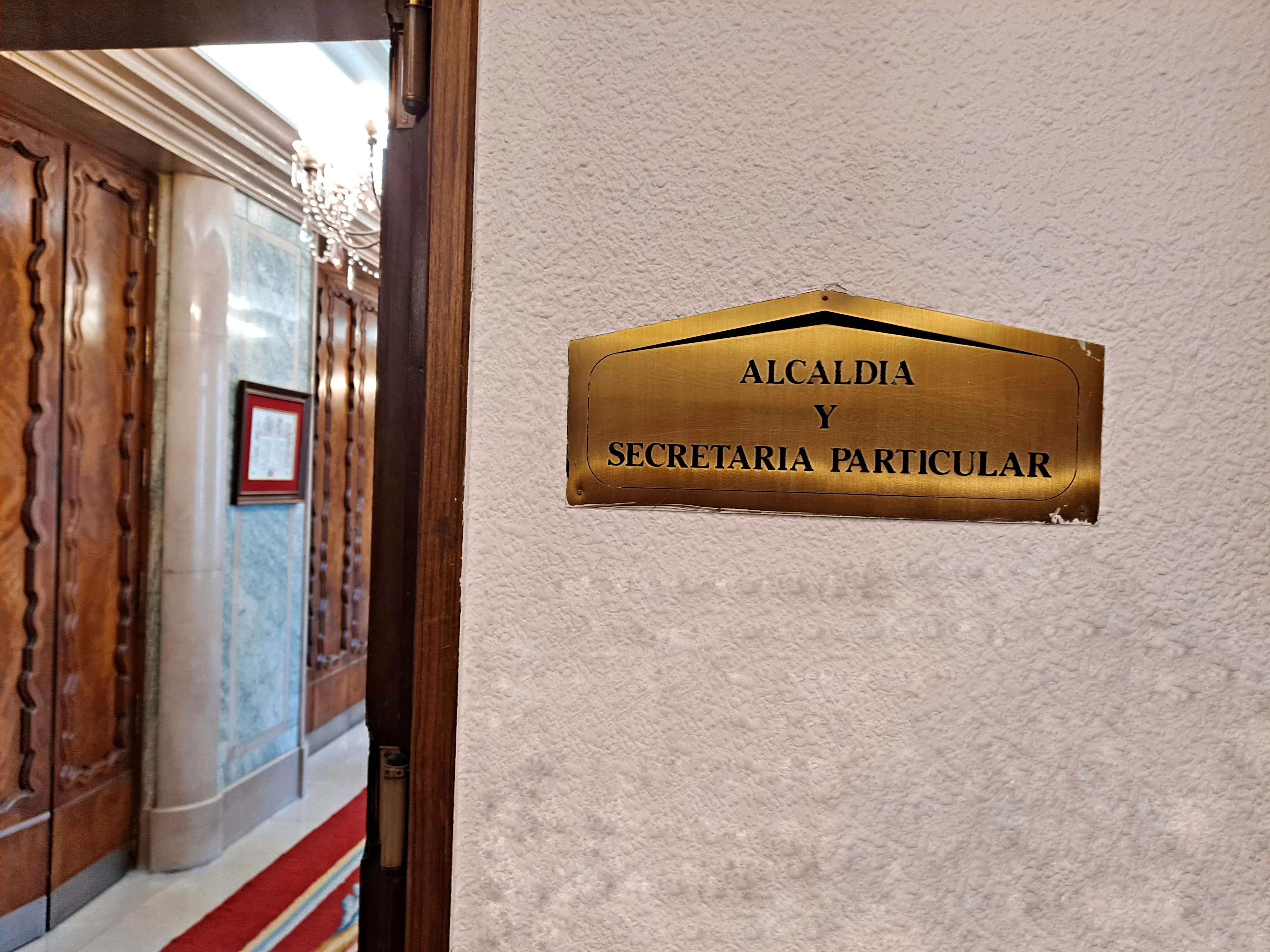 Ayala ha iniciado ya el desatasco en el Ayuntamiento de Burgos
