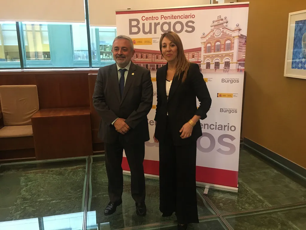 La directora del Centro Penitenciario de Burgos afirma que están cubiertas las necesidades de personal
