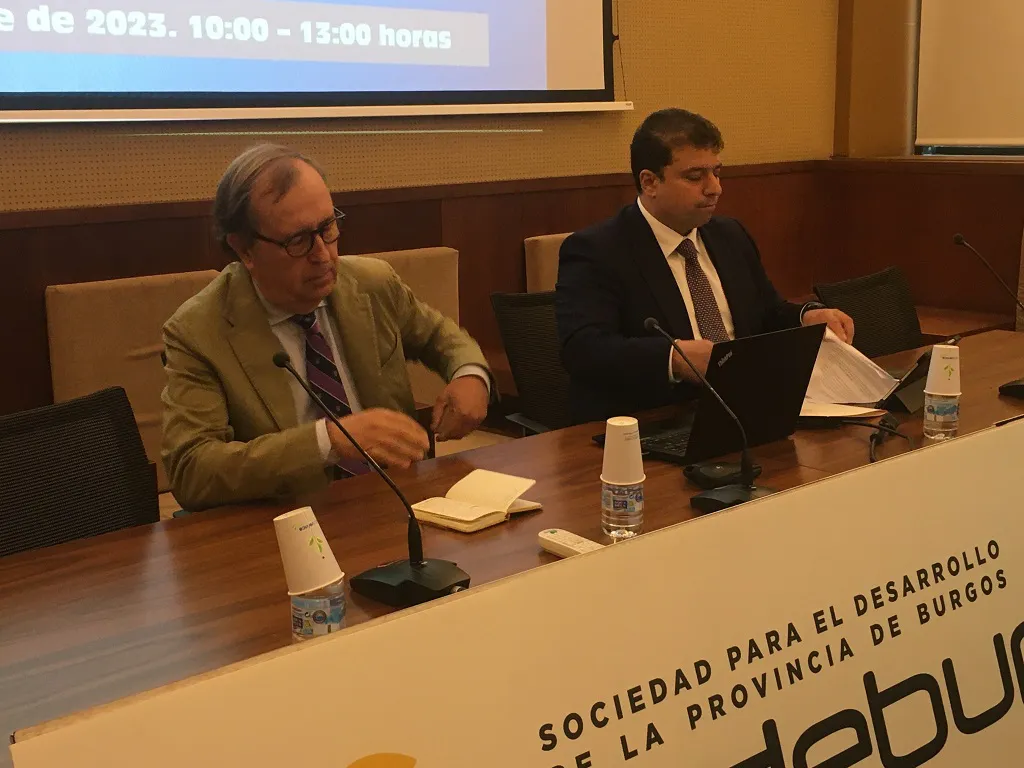 SODEBUR apuesta por las grandes posibilidades del turismo de mayores en el medio rural