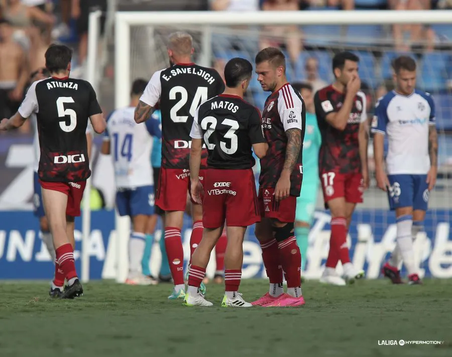 El Burgos CF pierde en Tenerife y continúa sin puntuar fuera de casa (2-1)