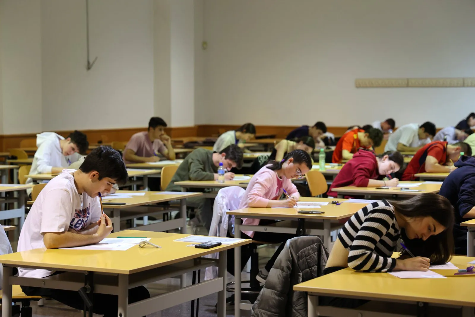 Los alumnos elegirán entre Historia de España o de la Filosofía en la EBAU de 2024