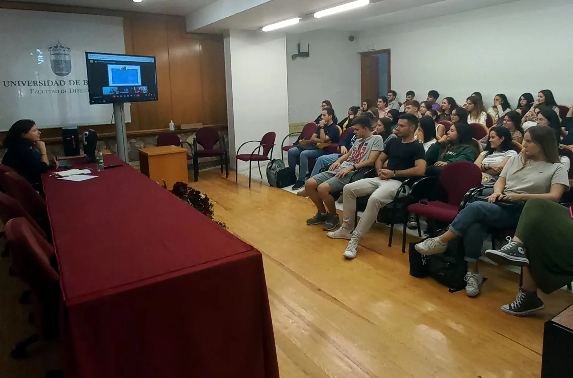 Educación Burgos: Alumnado de las universidades de Burgos y Mendoza (Argentina) participan en una experiencia docente internacional