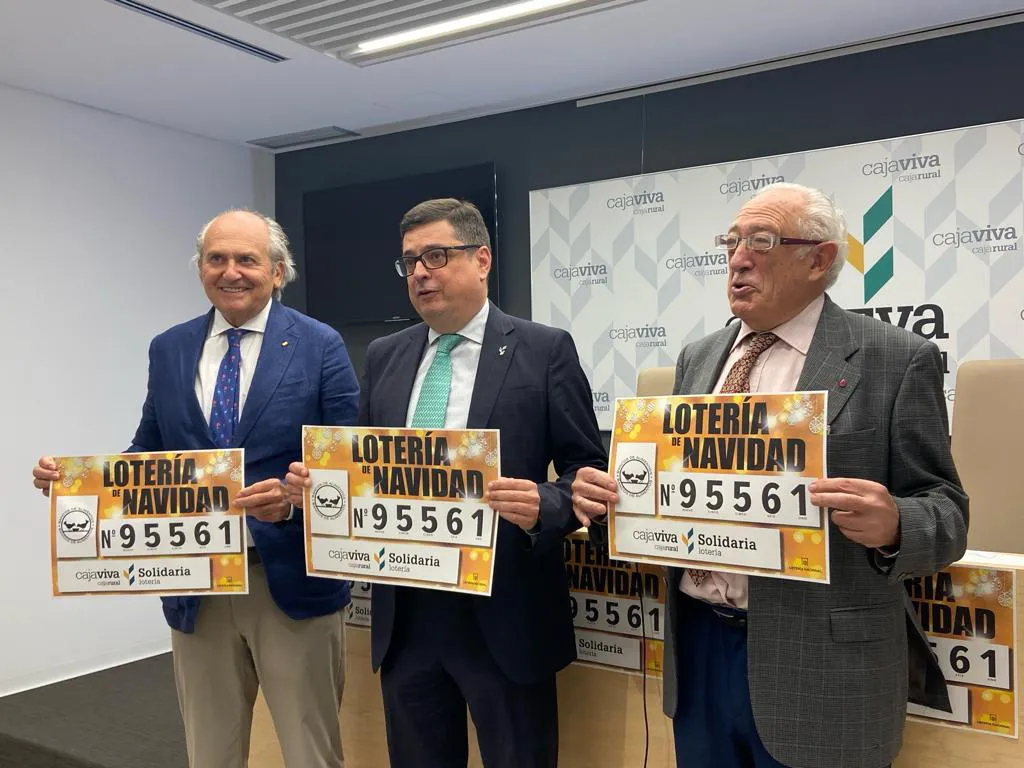 El número de la lotería de Navidad de Cajaviva recaudará fondos para el Banco de Alimentos