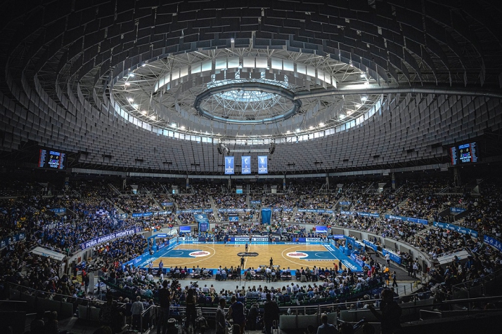 El equipo de Gobierno asegura que los nuevos vestuarios del Coliseum no corren peligro