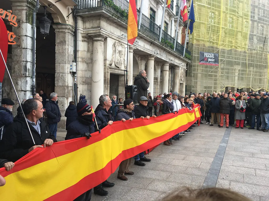 1.000 personas claman en Burgos contra la amnistía y a favor de la igualdad entre españoles