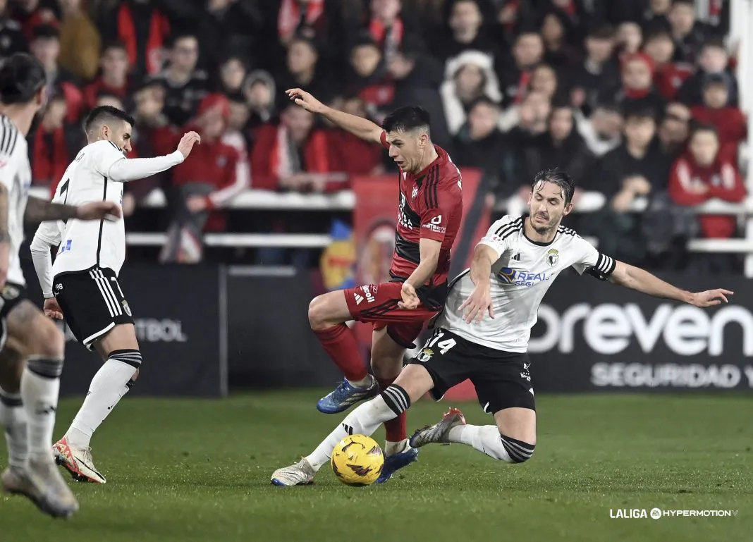 Fútbol Burgos: 0-0 El derbi se queda sin dueño