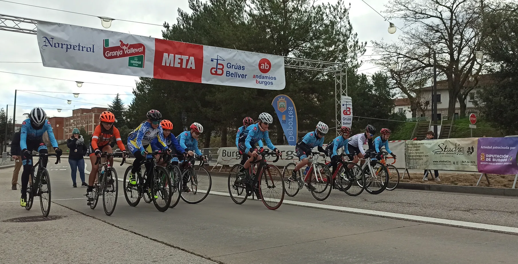 Todo preparado para la XVI Carrera del Pavo organizada por el Club Ciclista Burgalés