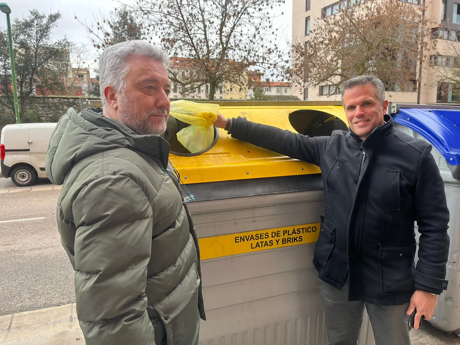 El Ayuntamiento de Burgos y Ecoembes presentan RECICLOS, el sistema que recompensa a los ciudadanos por reciclar en el contenedor amarillo