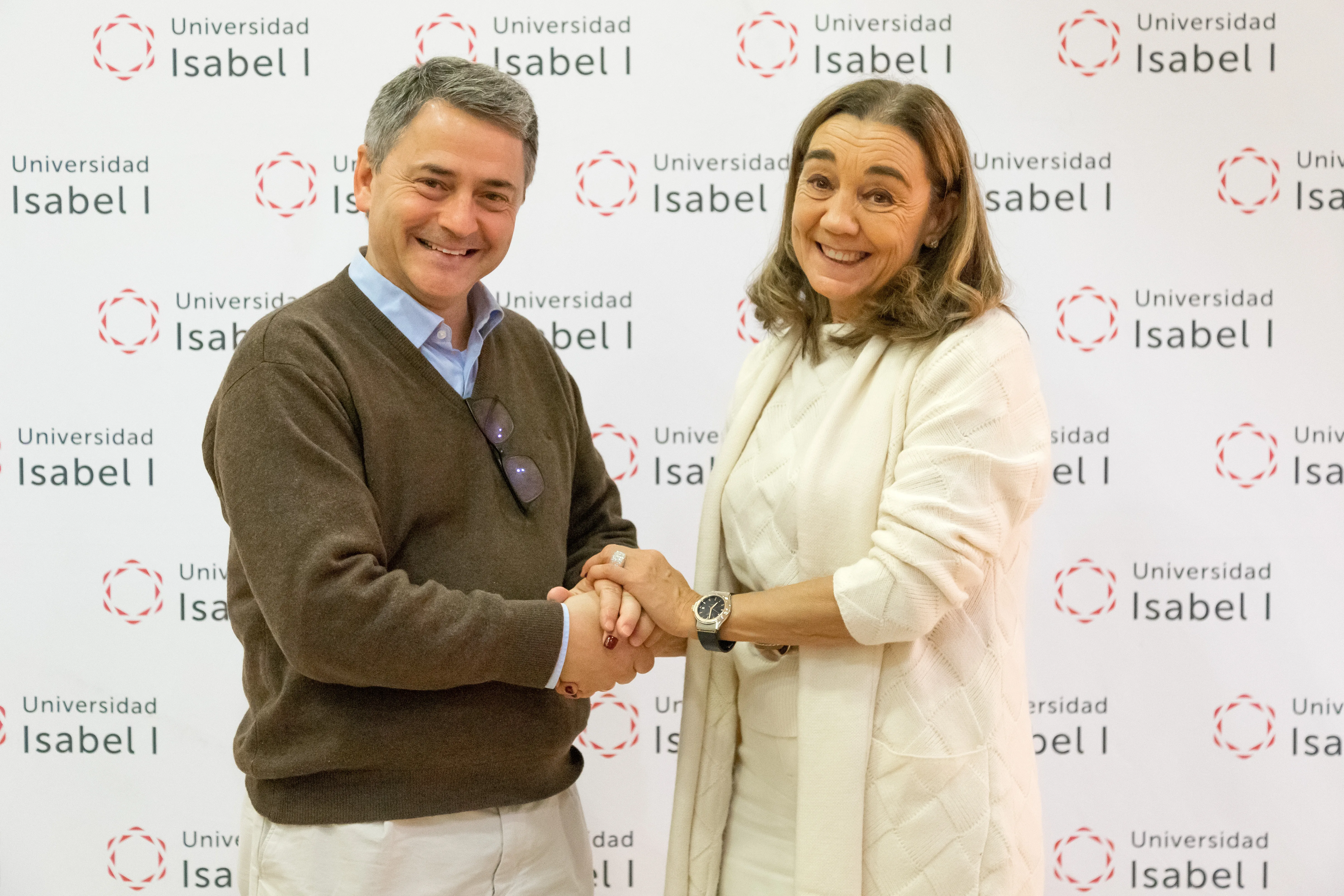 La Universidad Isabel I y el Enterpreneurship Forum of Spain de MIT Alumni firman un convenio de colaboración para impulsar la innovación y el emprendimiento