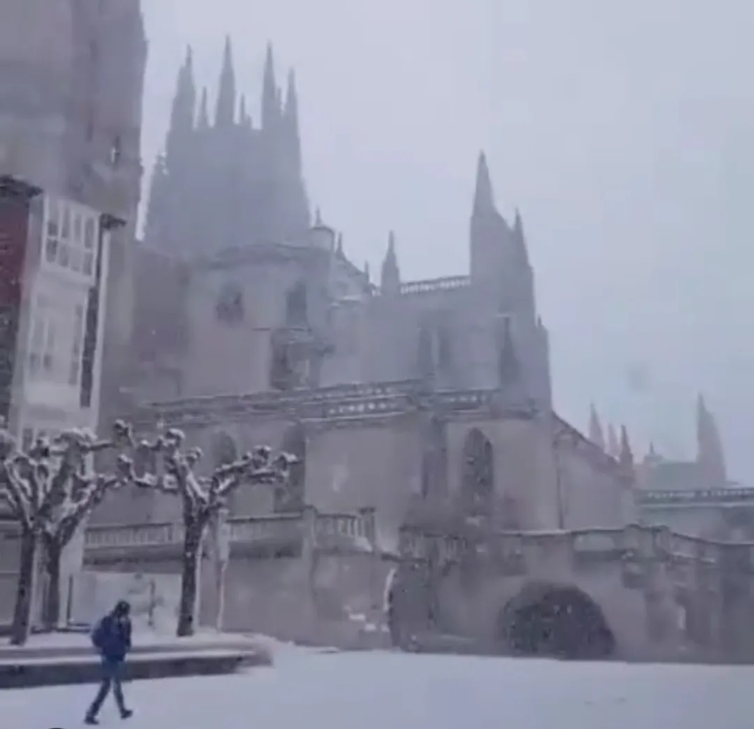 Burgos se prepara ante la previsión de la primera nevada del año