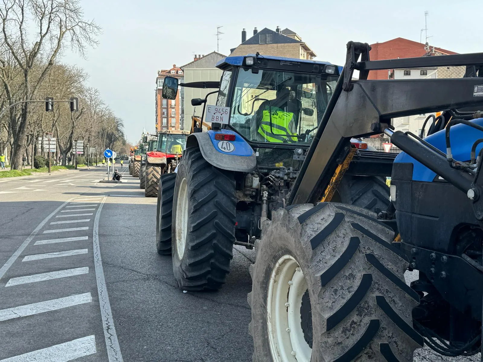 Foto 16 - Cerca de 1.600 tractores en la provincia de Burgos reivindican dignidad para el campo
