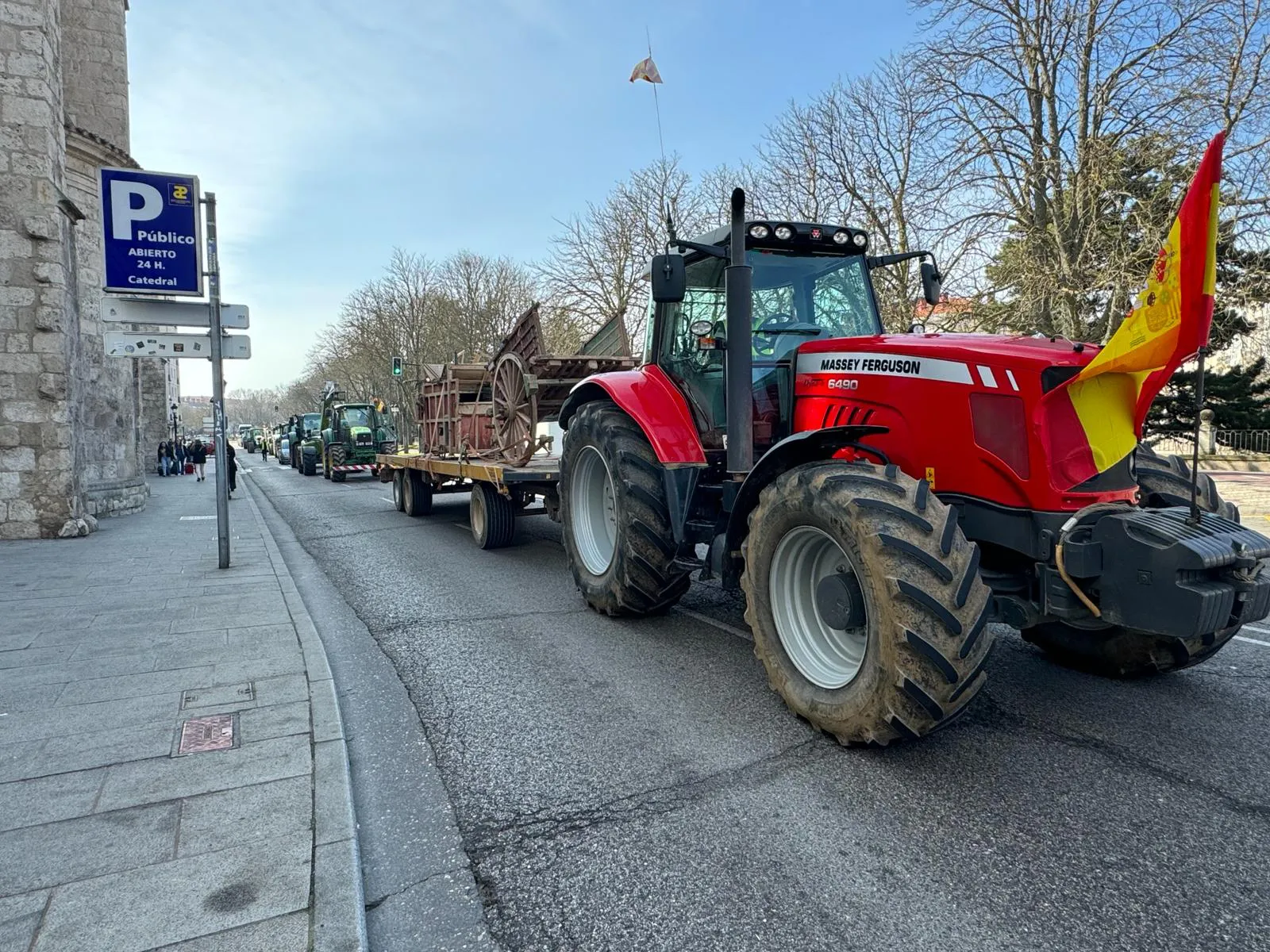 Foto 18 - Cerca de 1.600 tractores en la provincia de Burgos reivindican dignidad para el campo