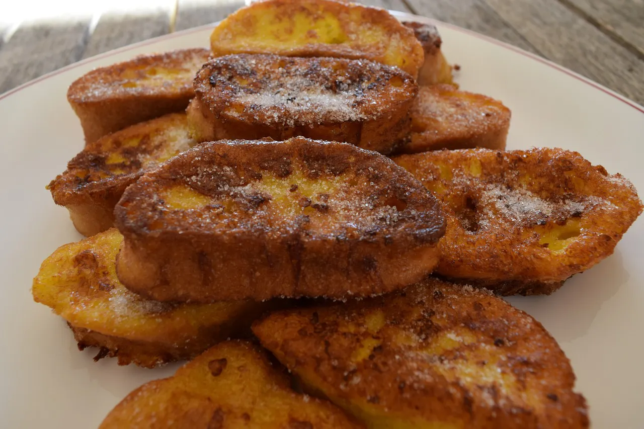 Los pedidos en pastelerías se disparan un 40% en Semana Santa