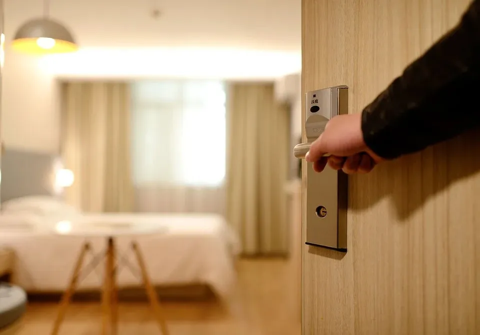 Sociedad y Vida Burgos: Ayuntamientos y hoteles invierten en turismo inteligente