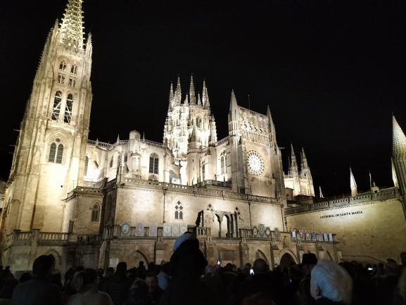 Burgos prepara un concierto frente a la Catedral para el eclipse solar 