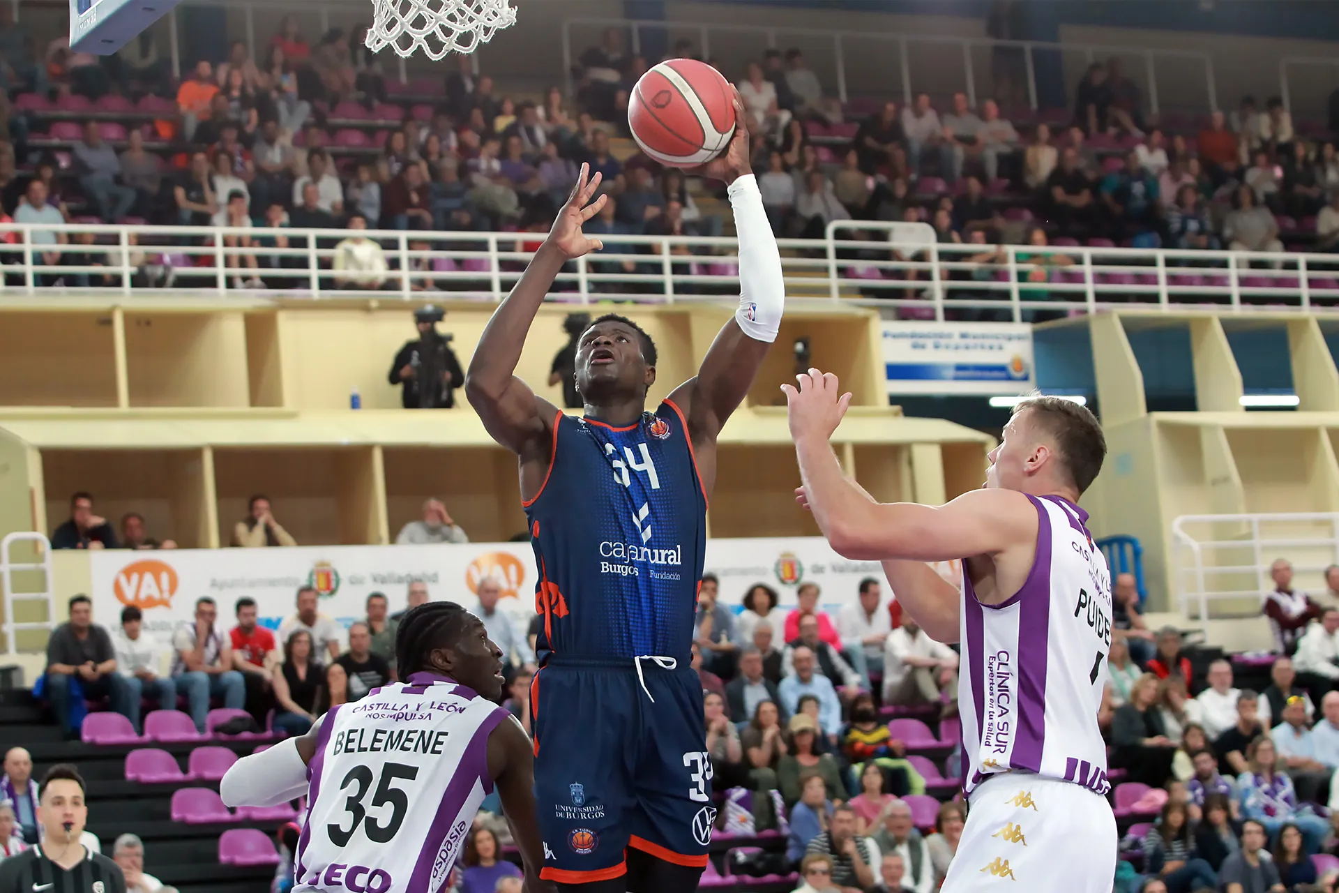 Baloncesto Burgos: Victoria de equipo del Grupo Ureta Tizona (63-94)
