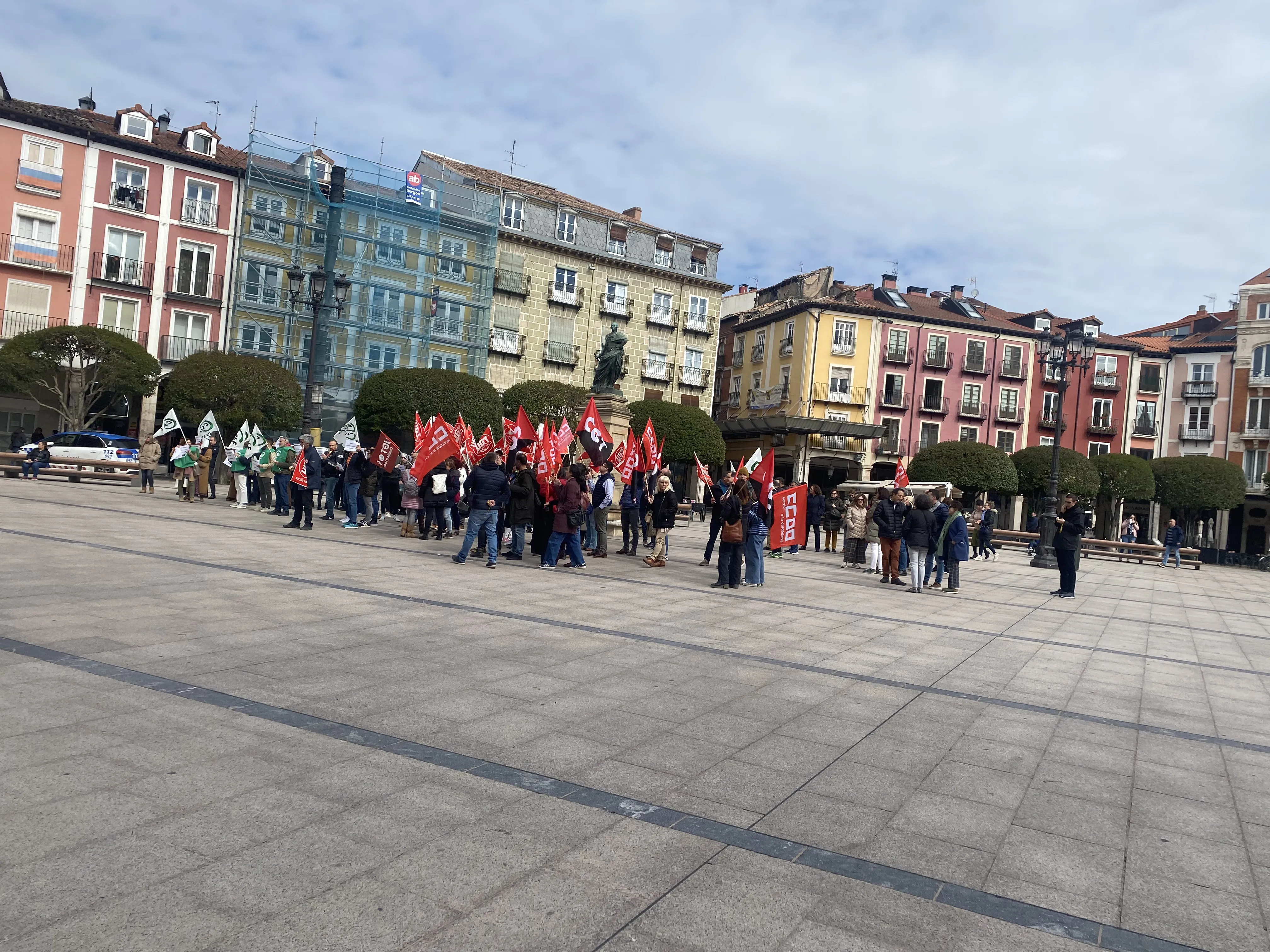 Los sindicatos con representación en el Ayuntamiento de Burgos se van a pique