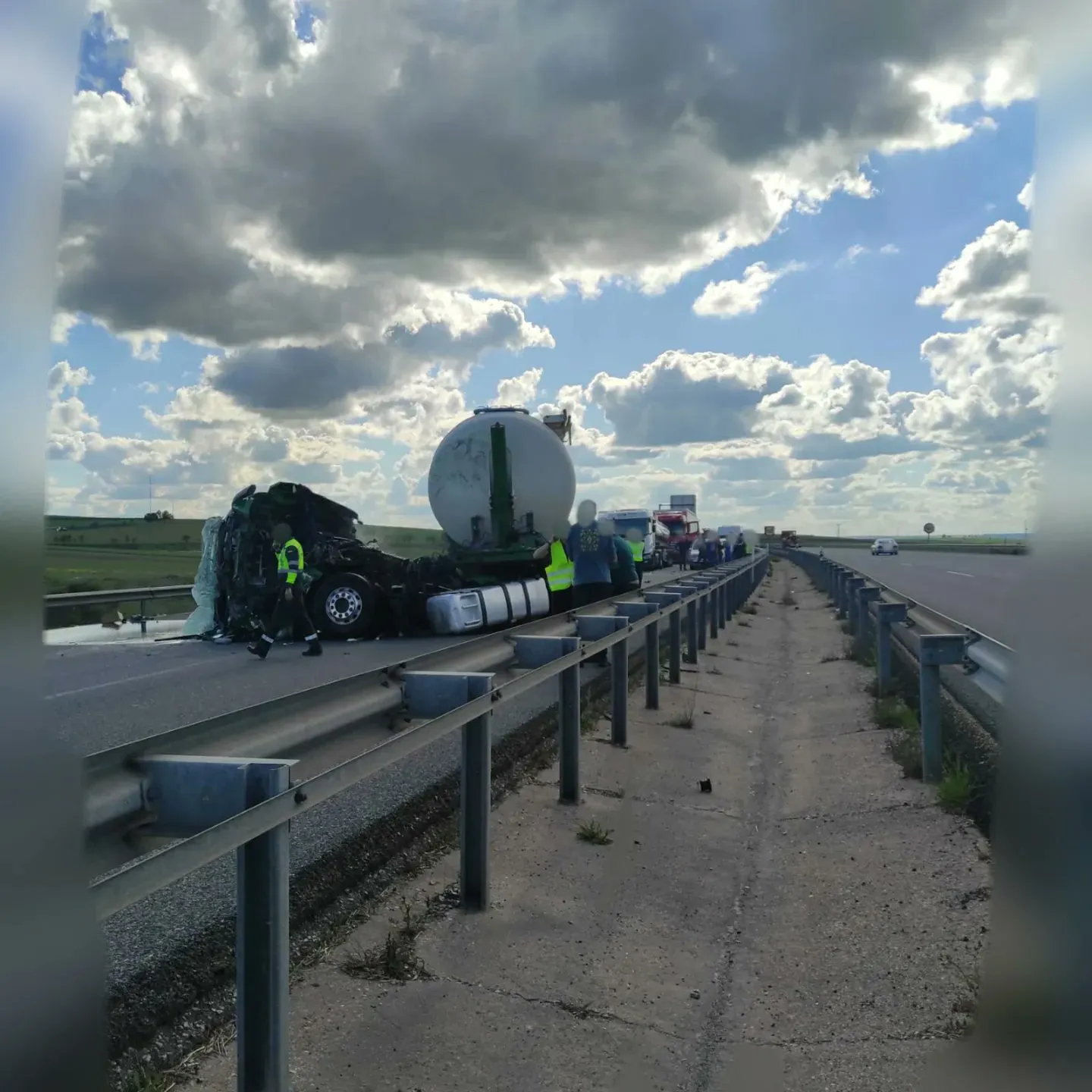 Corte en un tramo de la autovía BU-30 por accidente