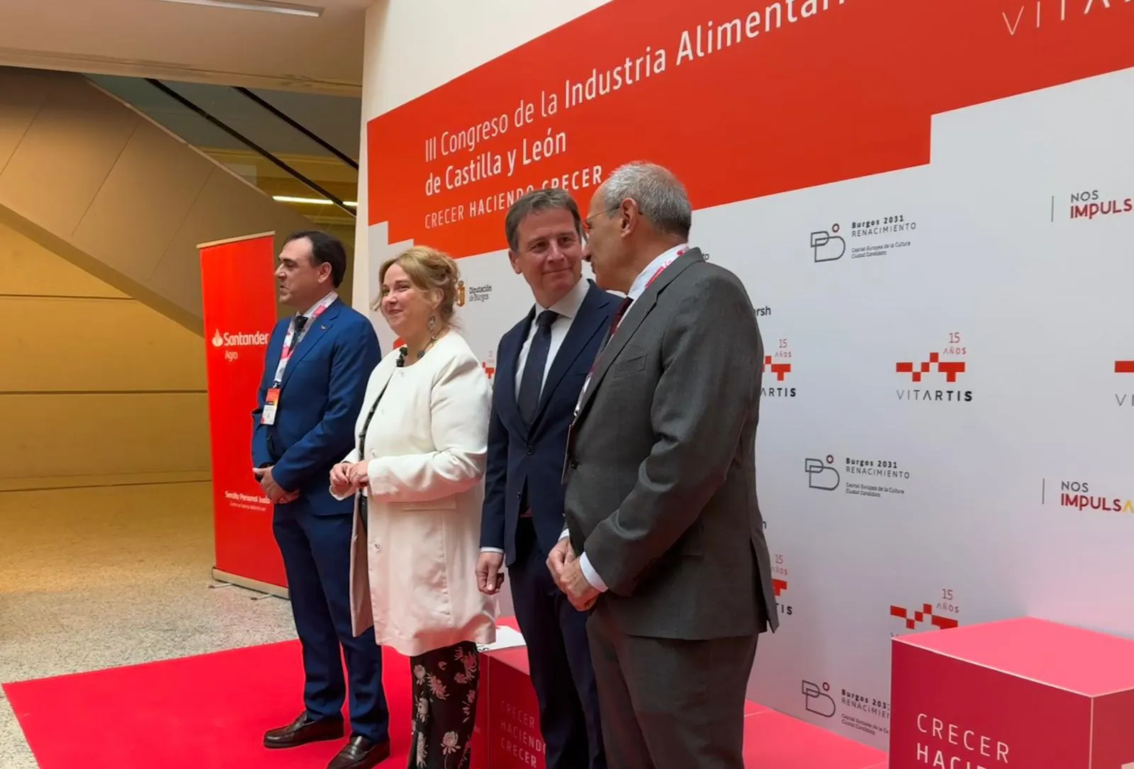 La industria agroalimentaria de Castilla y León, líder en numerosas producciones, genera 47.000 empleos