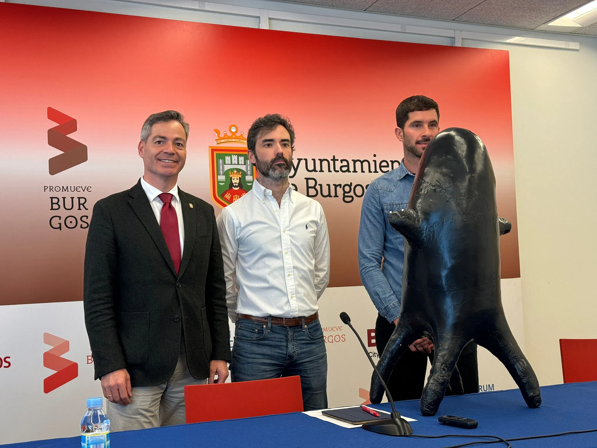 La iniciativa ‘Monsbots’, que pondrá a prueba la libertad creativa, comienza este lunes en Francisco Grandmontagne
