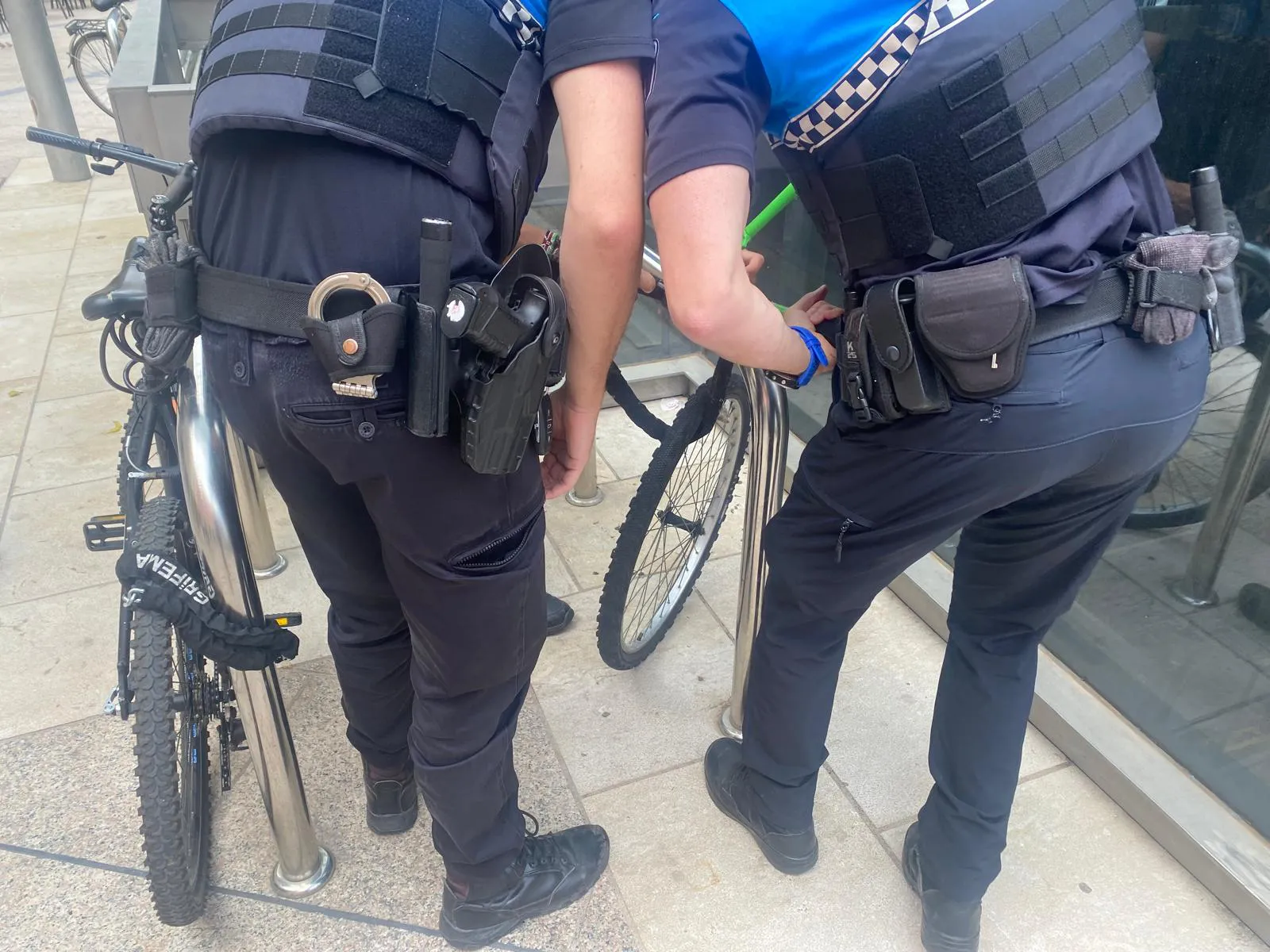Sociedad y Vida Burgos: El fenómeno de las bicicletas robadas en Burgos: cómo hay que asegurarlas para evitar sustos