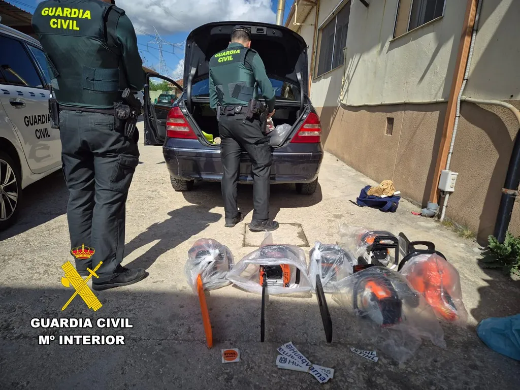 Investigados por manipular de forma fraudulenta varias motosierras