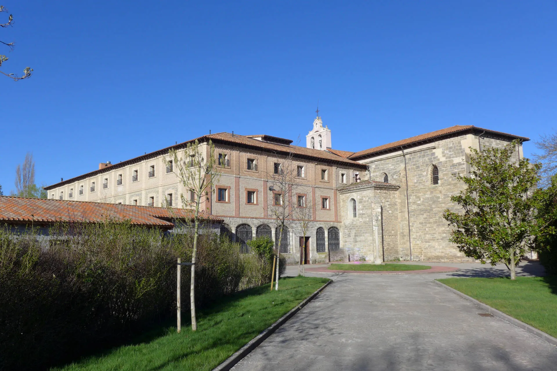 El arzobispo de Burgos insta a las exclarisas de Belorado a que cumplan la Ley
