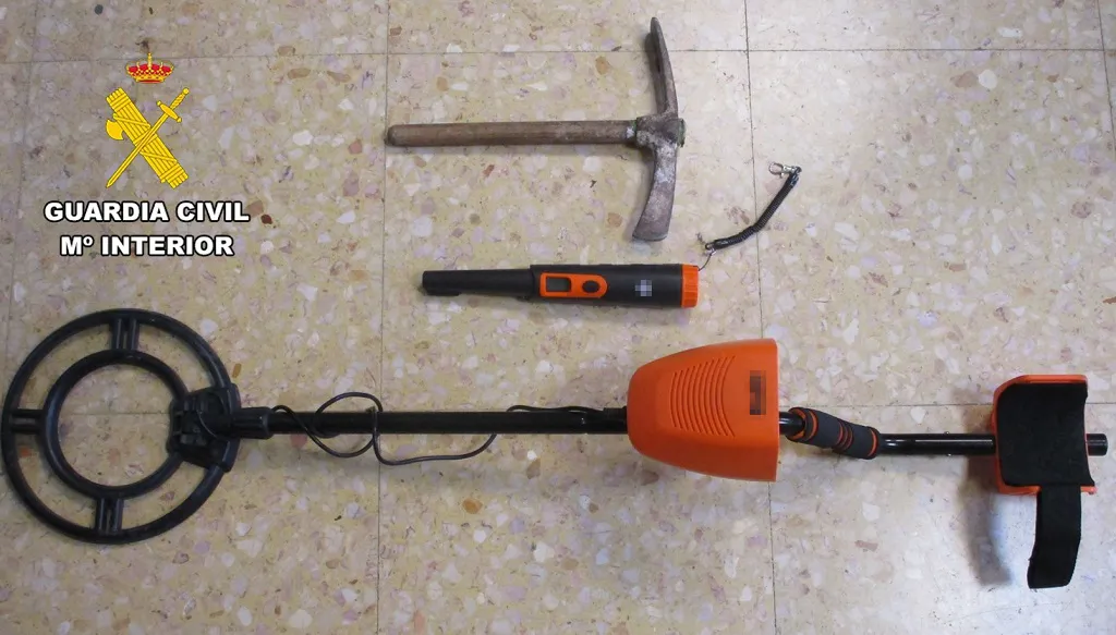 Investigan a dos piteros por un delito sobre Patrimonio Histórico