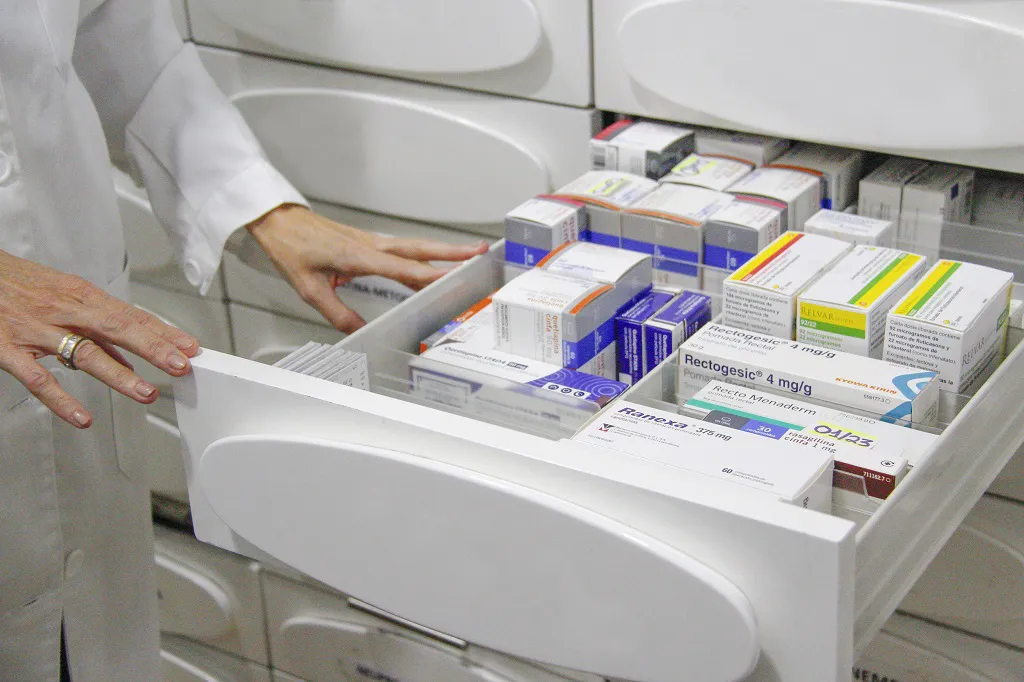 La falta de medicamentos persiste en Burgos durante el verano
