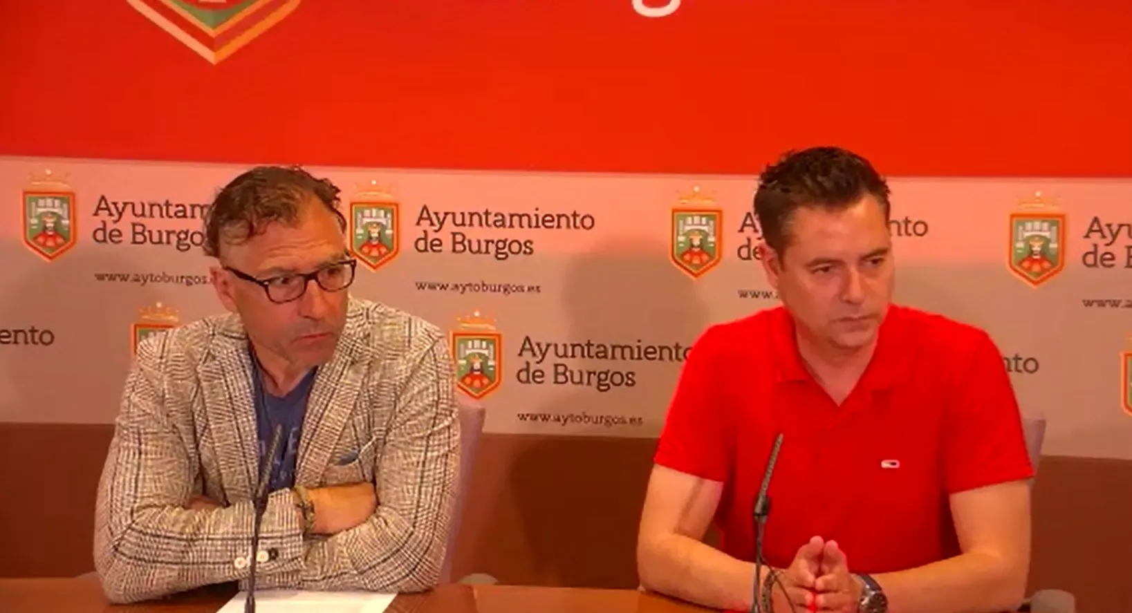 El PSOE plantea un estudio que aborde la revisión de las ordenanzas fiscales municipales