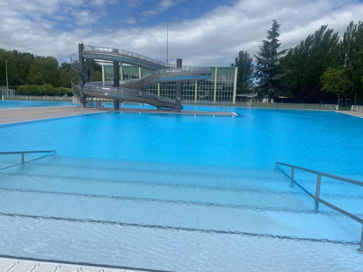 El Plantío abrirá sus piscinas de verano el 13 de junio ante el avance de las obras en San Amaro