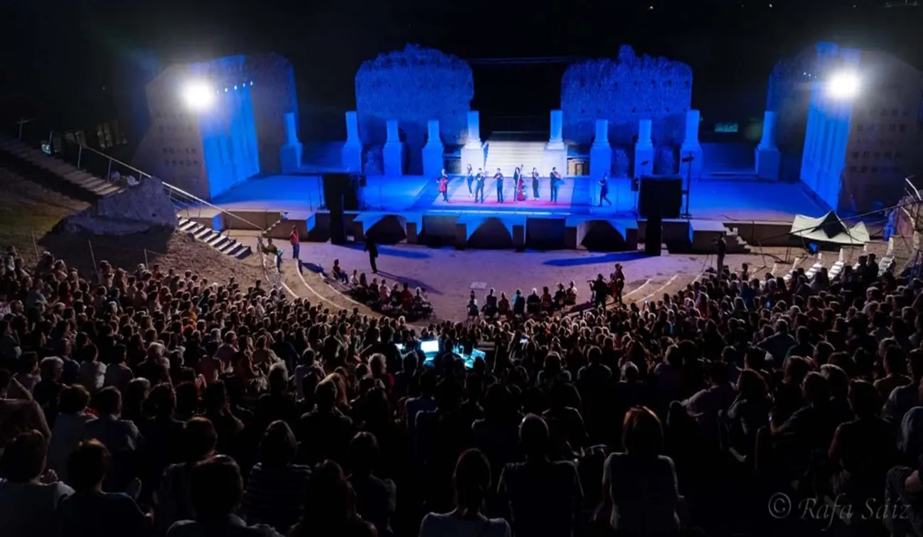 Última llamada para disfrutar de un festival único en el teatro romano de Clunia Sulpicia