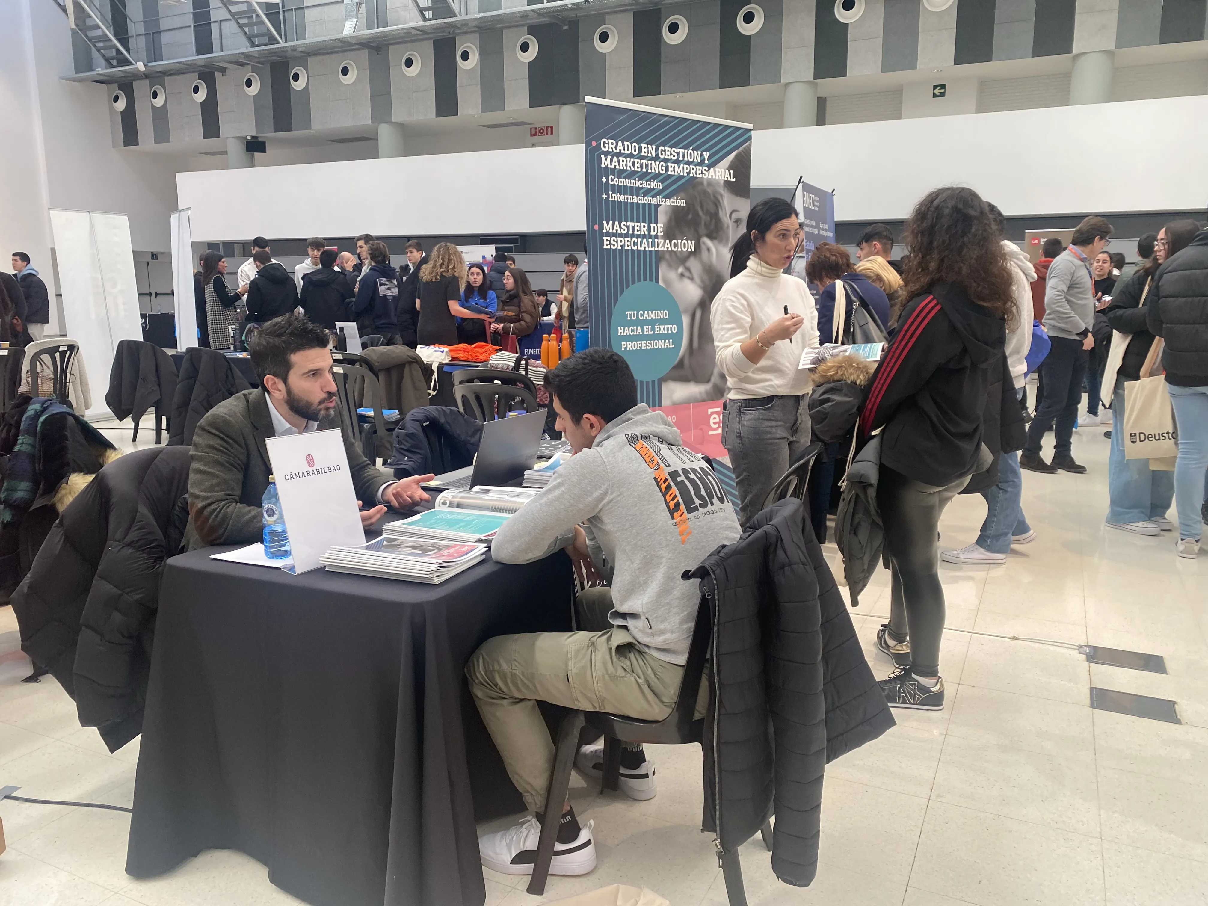 La mayor parte de los estudiantes de bachillerato burgaleses eligen su grado universitario por vocación