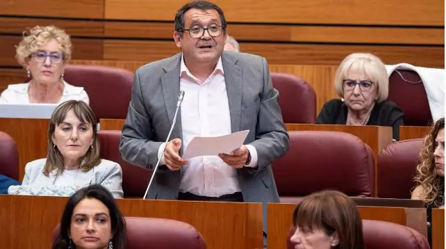 Un procurador socialista de CyL dimite al ser imputado por agresión sexual a un menor