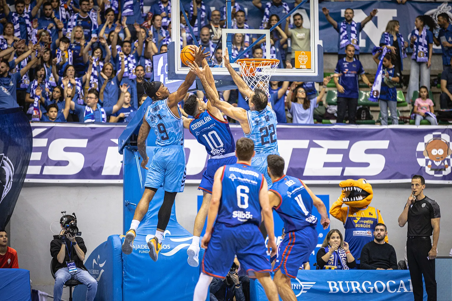 Baloncesto Burgos: 88-77. San Pablo suma la tercera con buen juego y sufrimiento