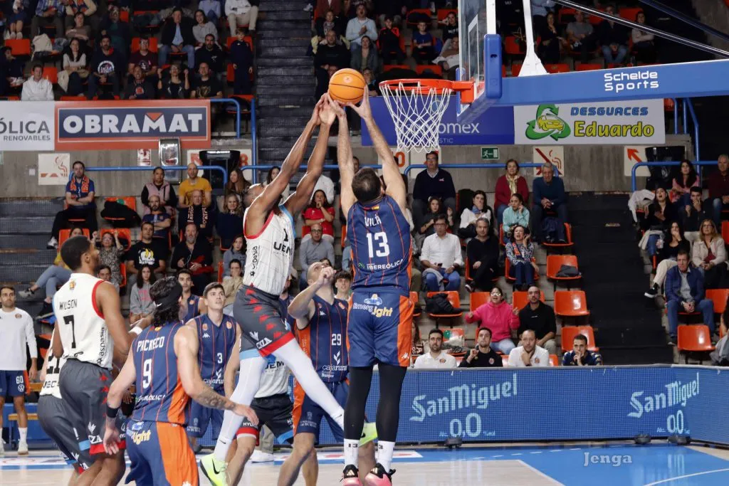 El Tizona se impone en el derbi regional a un Valladolid muy combativo (94-85)