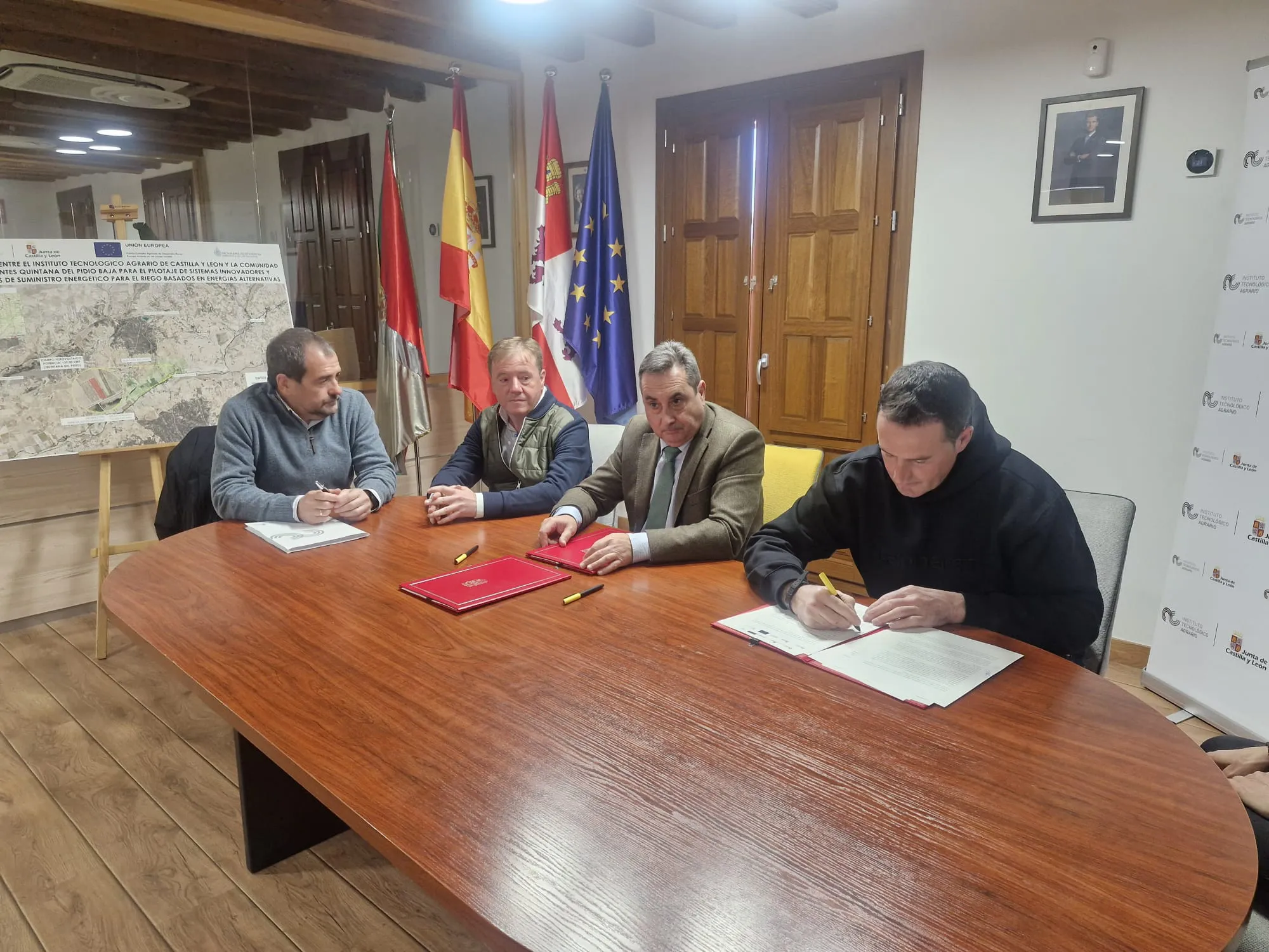Junta y Comunidad de Regantes de Quintana del Pidio impulsan por 154.000 euros la instalación de una planta fotovoltaica