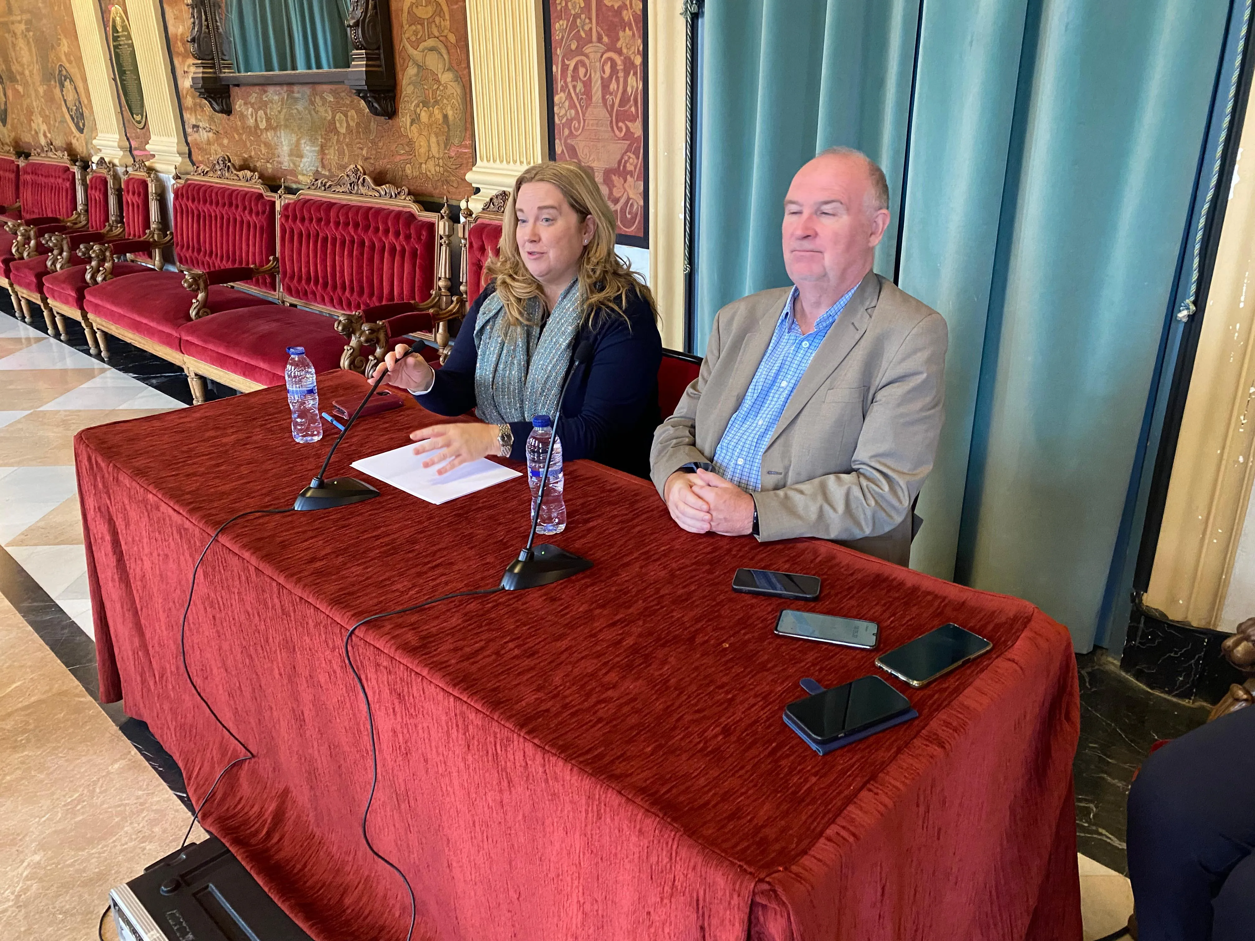 Burgos recibe al Comité Internacional de la Dance World Cup 2025 para avanzar en la planificación del evento