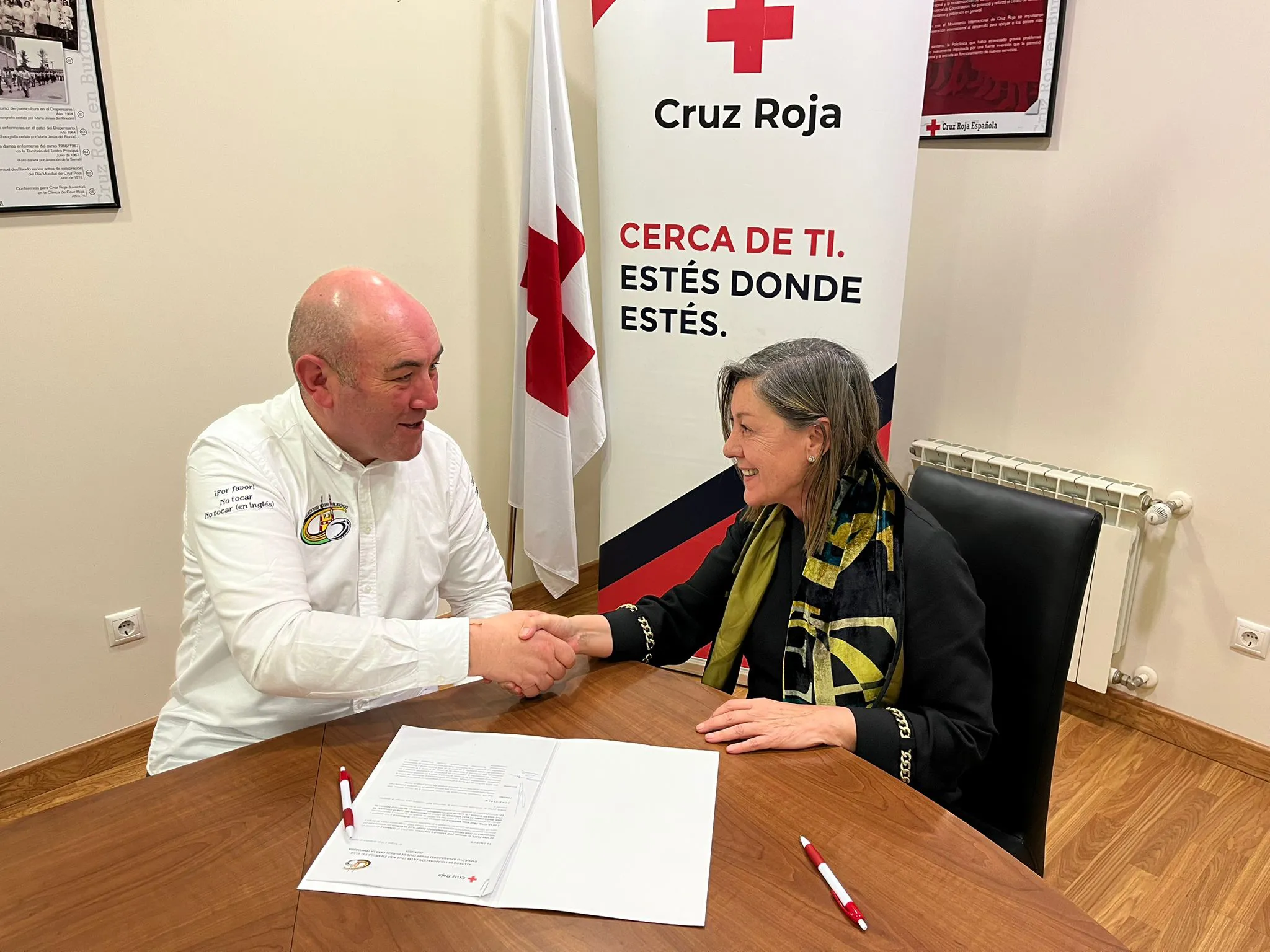 Cruz Roja en Burgos y el Club Deportivo Aparejadores Burgos firman, por primera vez, un convenio en materia sociosanitaria y acciones sociales