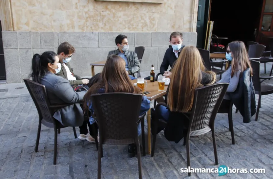 El Pleno aprueba por unanimidad iniciar el trámite para modificar la ordenanza de terrazas